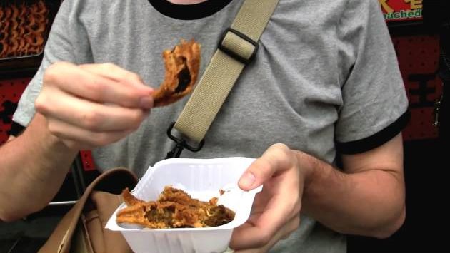 Китай в июне: Mark's Trip to Beijing June 2010 - Part 1 HD