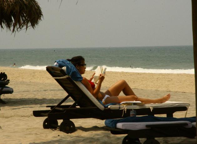 Беззаботные отдых на пляже у моря в Вьетнаме. Фото 14 марта (Jame and Jess  / flickr.com)