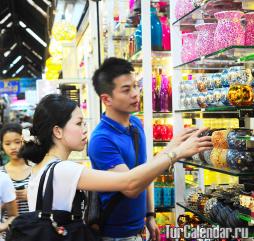 Точных дат распродаж в Бангкоке не существует, можно лишь говорить о приблизительных временных рамках: это 2 месяца лета и канун Китайского Нового года