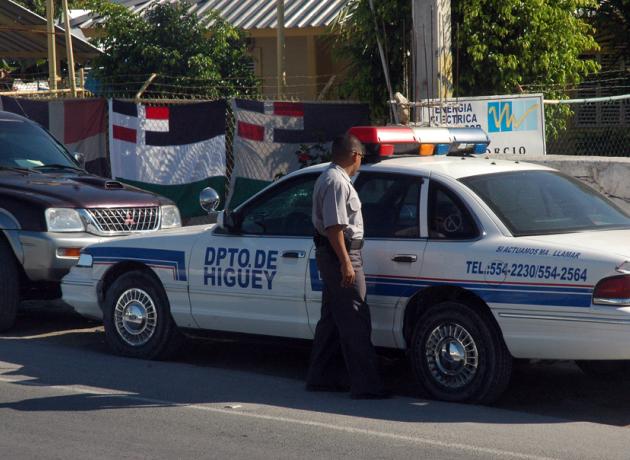 Полиция на дорогах Доминиканы ведет себя вполне адекватно (flickr.com / Jeff)
