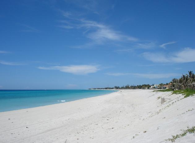 Пляж на курорте Варадера на Кубе..   (Фото © Phil Bartle  / flickr.com)