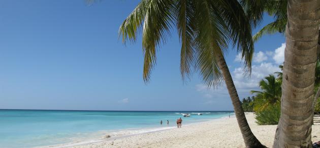 Где все-таки самое красивое море в Доминикане? Атлантика или Карибское? Разбираемся подробно!