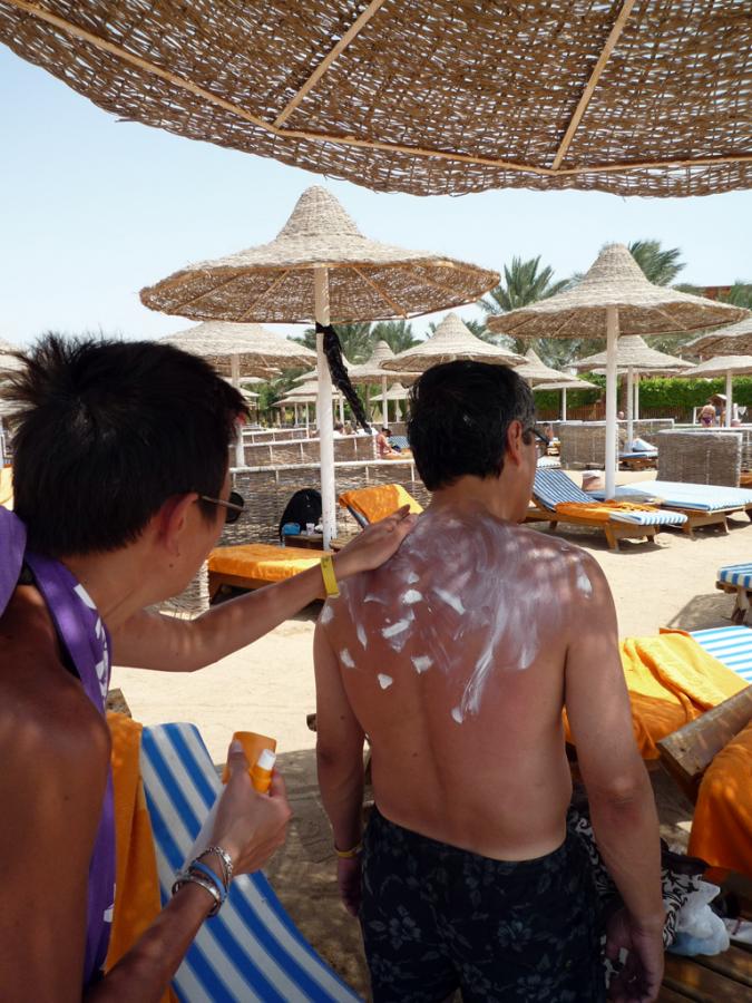 Обязательно наносите на кожу защитные крема – июльское солнце в Египте очень агресивное  (flickr.com / arminrodler)