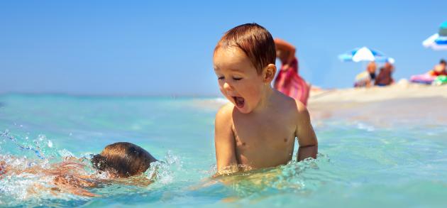 Евпатория в июле - песочные пляжи и долгожданное купание!