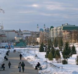 Зимой в Казани выпадает много снега, не исключена вероятность сильных метелей