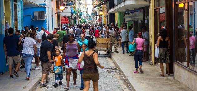 Отдых на Кубе в декабре прекрасно подходит тем, кто любит в меру жаркую и солнечную погоду