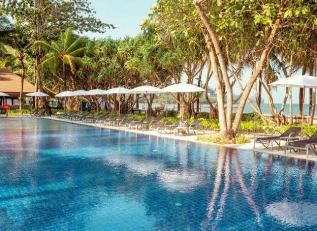 Территория отеля Sunwing Resort Kamala Beach 4 звезды
