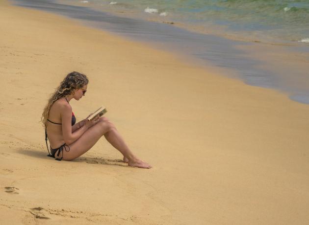 Карон - самый протяженный пляж на острове Пхукет (flickr / k2editz)