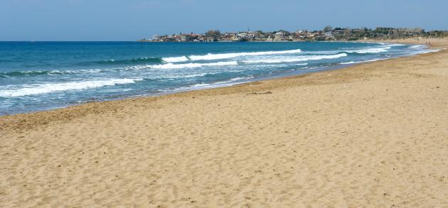 Сиде в сентябре - потрясающее время для отдыха, особенно вторая часть месяца, когда на пляже и в море можно проводить время часами
