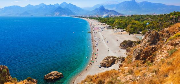 Турция в сентябре – пожалуй, лучшее время для пляжного отдыха не местных курортах