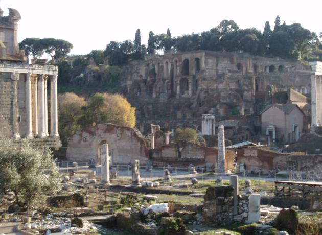 Древние Римские развалины