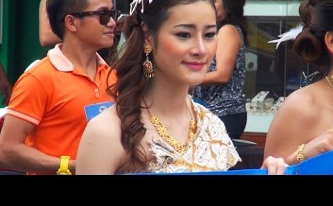 Паттайя, Июль: Паттайский фестиваль свечей - 2013. Pattaya candle festival - 2013