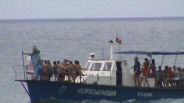 Лазаревское, Июль: Лазаревское 2011 парад ВМФ