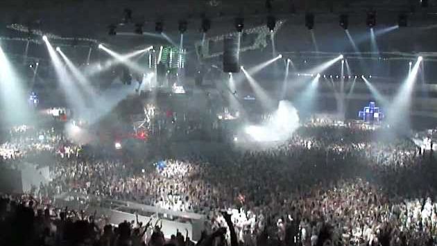 Июнь, Санкт-Петербург: SENSATION 2011 St.Petersburg