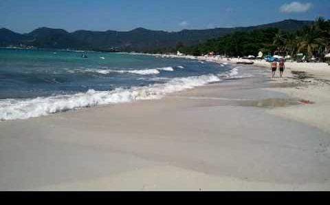 Апрель на Самуи: Beach Chaweng in Koh Samui 16 april 2011 after flood