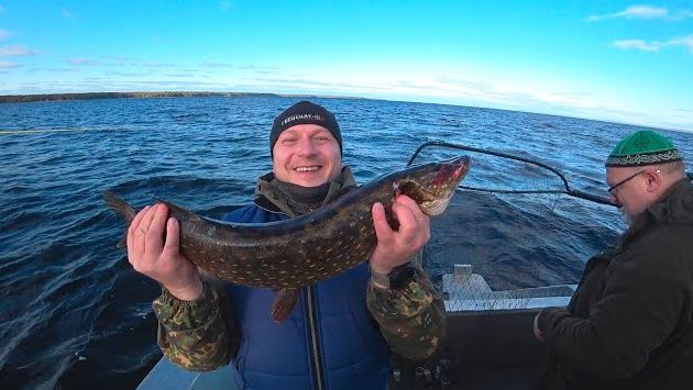 Рыбалка в Карелии на Онежском озере 09/2021