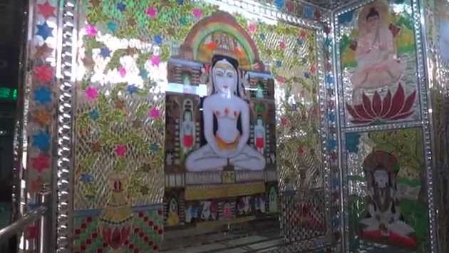 Май: Trip of INDIA