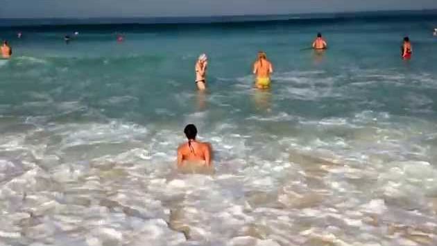 ОАЭ: Персидский залив. Шарджа. Общественный пляж. Отдых в Эмиратах в Декабре