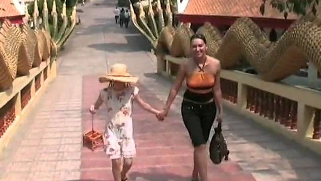 Март в Паттайе: Большой Будда, парк в Паттае.mpg