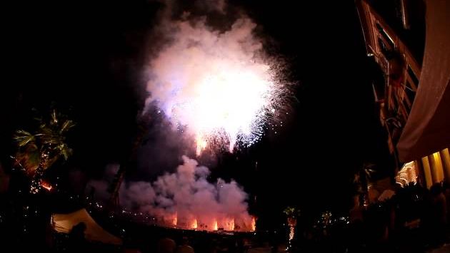 Сентябрь: Armata Festival Spetses  fireworks - πυροτεχνήματα Σπέτσες Αρμάτα