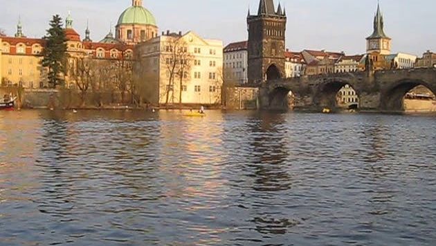 Прага, Апрель: Prague from the river boat cruise on the Vltava River in April, 2013