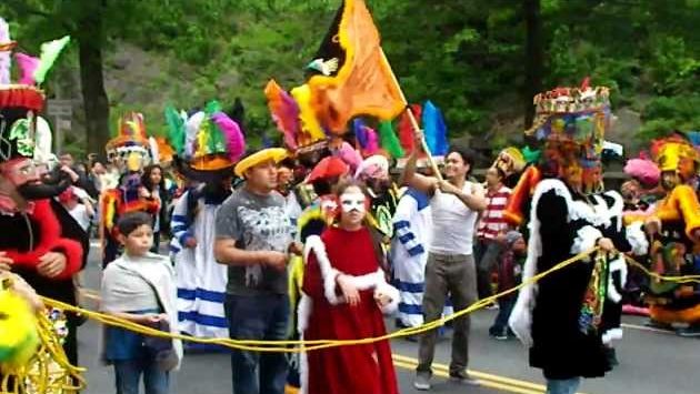 Мексика, Май: Cinco de Mayo Parade - New York