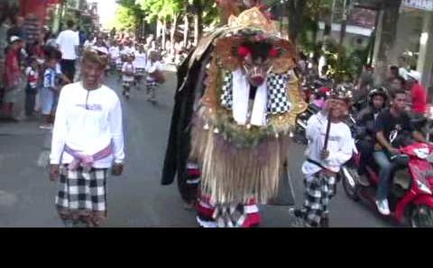 Бали: karnaval 2009 bali part1