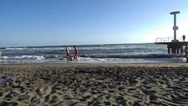 Август: Spiaggia Ostia