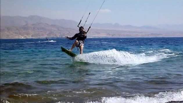 Эйлат, Июль: Kitesurfing Eilat 2012 May Sever Bahat.wmv
