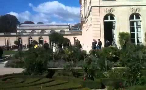 Сентябрь: Елисейский дворец