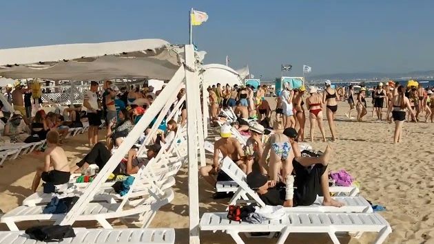 Море и пляж Витязево 17 августа 2023!