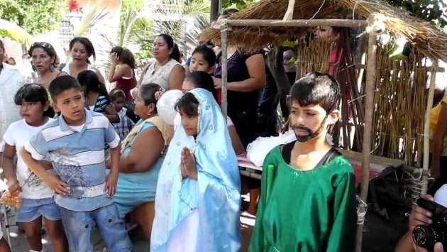 Мексика в январе: 3 kings arriving Ixlahuacan, Colima, Mexico