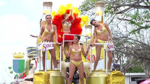 Мексика, Март: Batalla de Flores, Carnaval de Mérida 2014