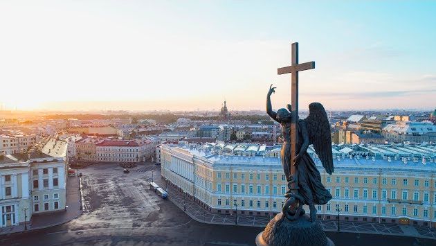 Санкт-Петербург с высоты. Белые ночи, разводные мосты, Нева...