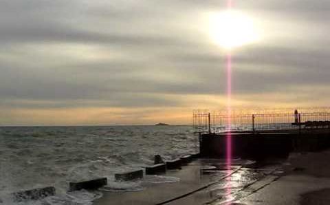 Чёрное море в феврале. Сочи.AVI