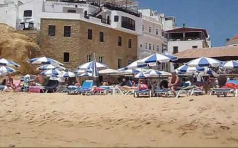 Португалия, Июнь: Portugal-Albufeira-Beach "Final Cut " (June 2009)