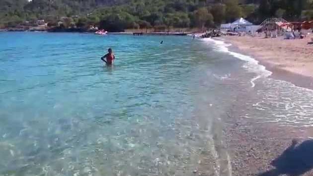 Песочный пляж в Кемере (ноябрь 2013)