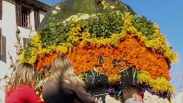 Март во Франции: La fête des Violettes 2012