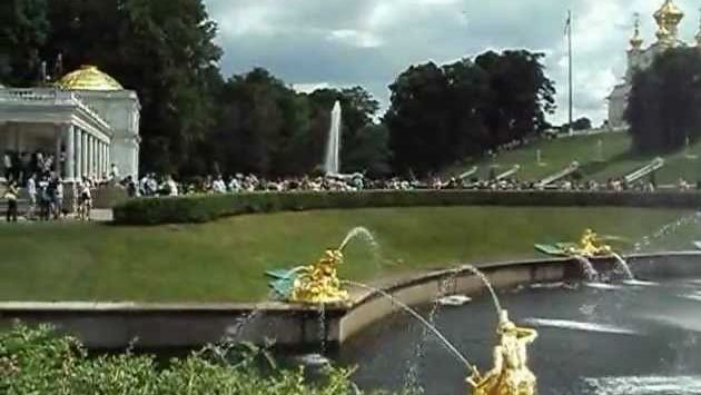 Санкт-Петербург, Июль: Фонтаны Петергофа
