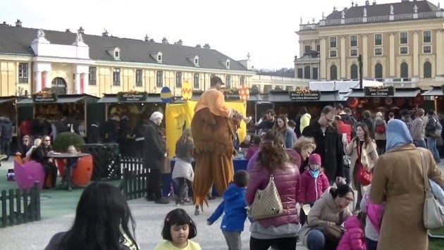 Апрель: Wien, Osternmarkt, Вена, Пасха, Остерн, Шёнбрунн, Schönbrunn