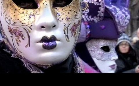 Январь: Carnival of Venice opens