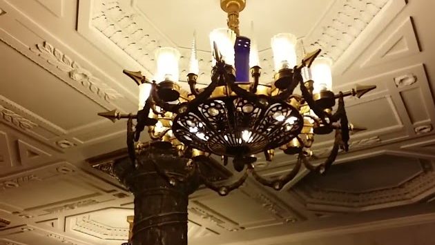 Санкт-Петербург, Апрель: МЕТРО САНКТ-ПЕТЕРБУРГА  ИНОСТРАНЦЫ В ШОКЕ