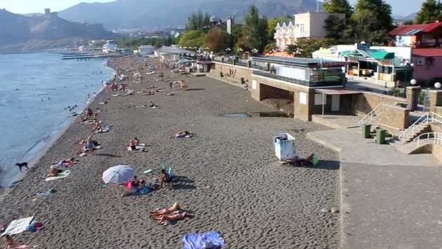 Судак в октябре 2012. Центральный пляж