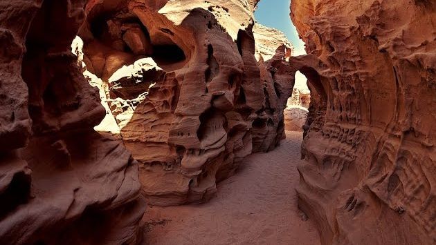 Шарм эль Шейх, Декабрь: Цветной каньон, г. Нувейба, Египет