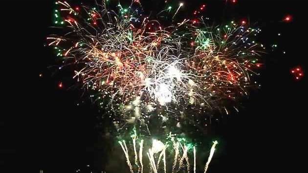 Июль: The Costa Brava Fireworks, Julio 2012, Blanes - España (Els Focs de Blanes 2012)
