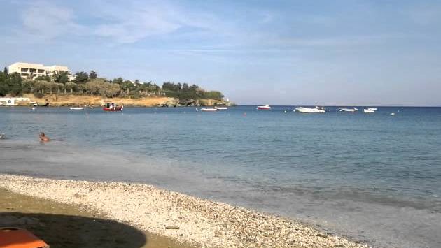 Греция в октябре: Пляж Агия Пелагия в октябре, Крит, Греция