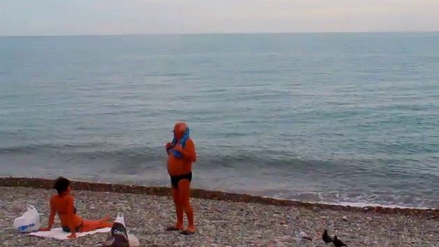 Май, Лазаревское: Море в мае, пасмурная погода. Лазаревское, Сочи 2013