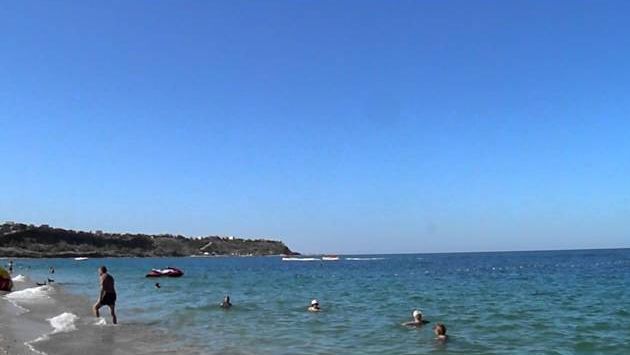 3 сентября 2012 Beach Uchkuevka in Sevastopol