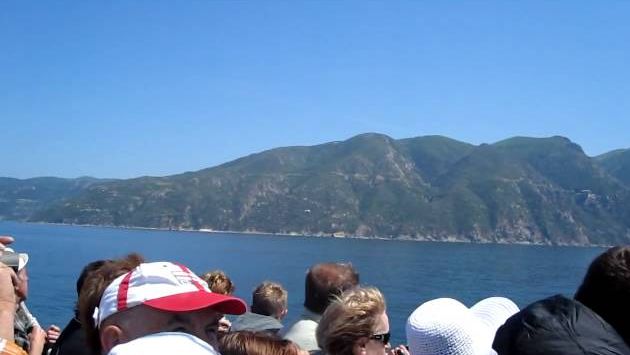 Май: Атонският полуостров