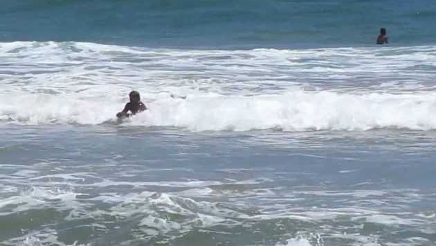 Октябрь, Шри-Ланка: Sri Lanka Surfing at Narigama Beach